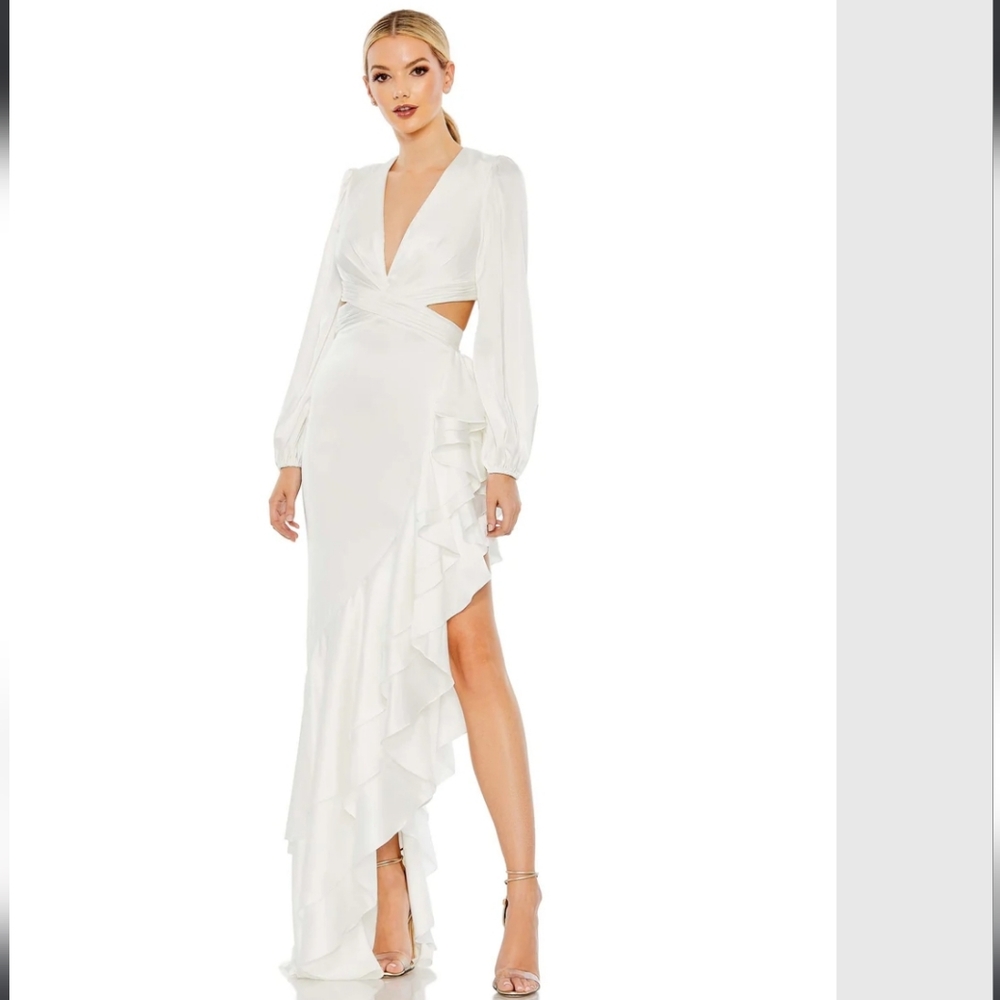 Mac Duggal Cut Out Asymmetrical Ruffled Summer / Spring Gown NWT - Size 4